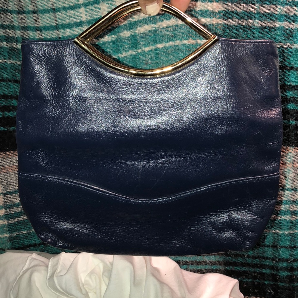 Blue clutch